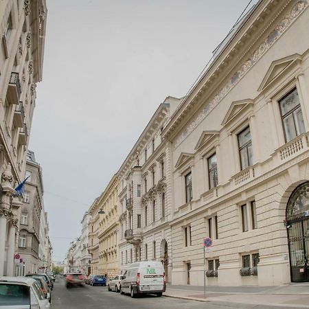 Karl Suites Palais Wessely Wien Ngoại thất bức ảnh