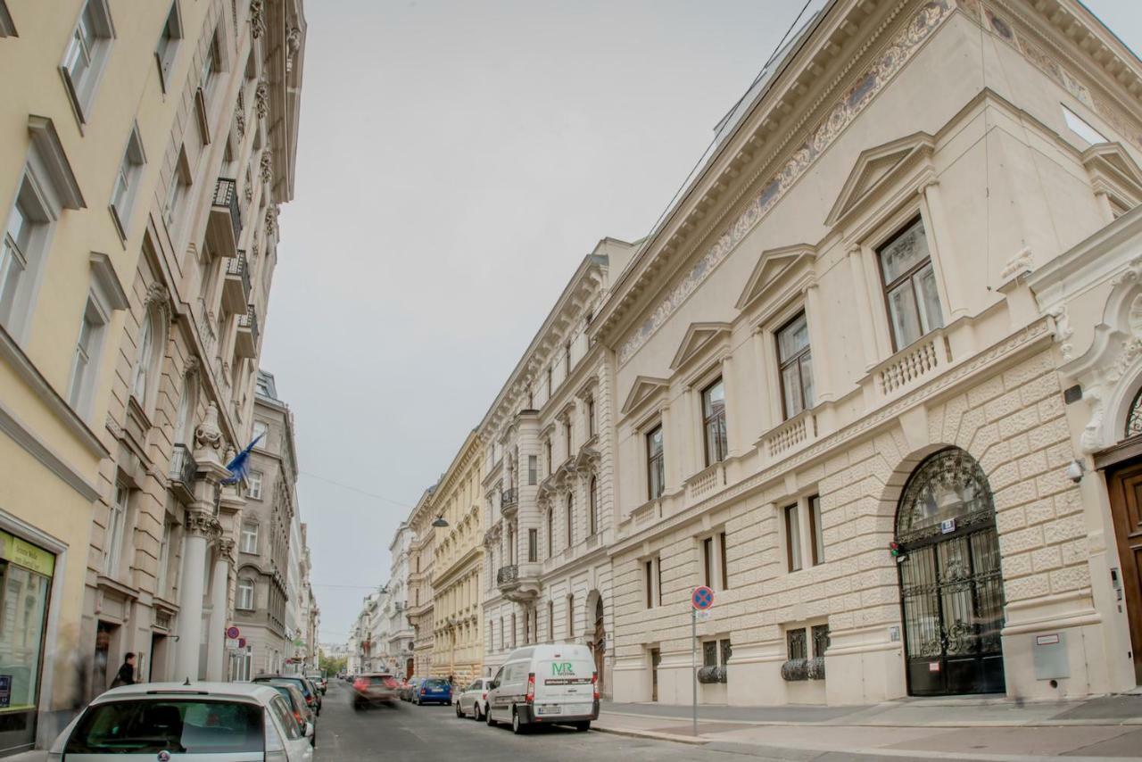 Karl Suites Palais Wessely Wien Ngoại thất bức ảnh